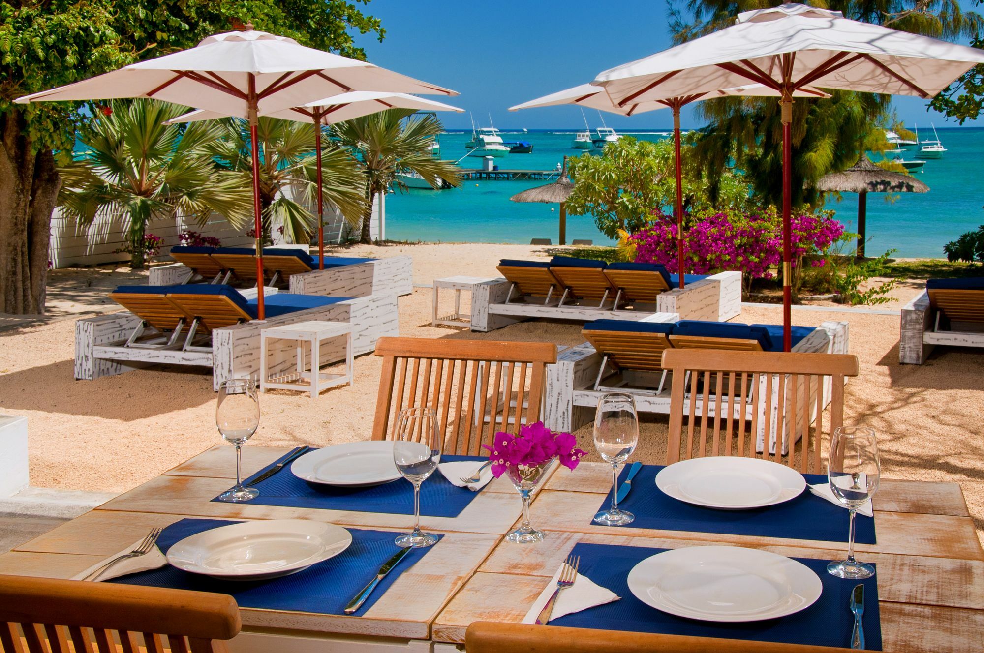 R Beach Club Trou aux Biches Buitenkant foto
